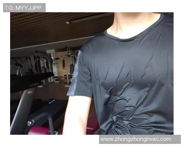 塑造完美腹肌的体育生训练秘籍与饮食攻略分享