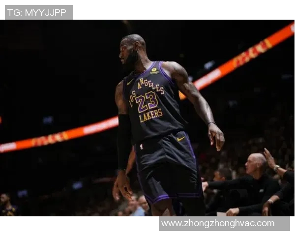 2016年季后赛骑士与猛龙第二场激战回顾与精彩瞬间分析